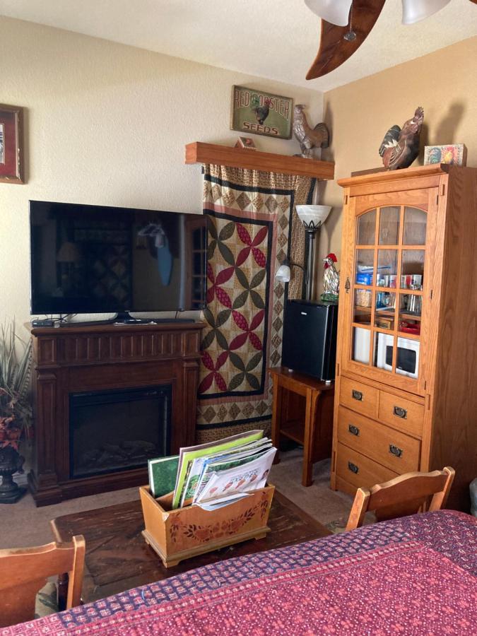 All Seasons Inn Юрика Спрингс Экстерьер фото