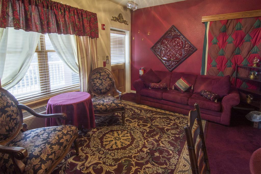 All Seasons Inn Юрика Спрингс Экстерьер фото